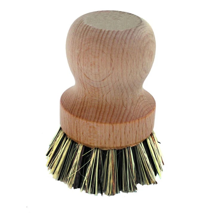 Spazzola plastic free in legno e fibre vegetali per piatti e pentole